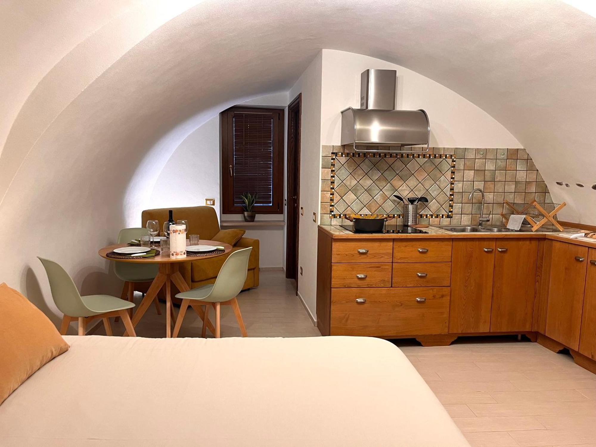 Ca' Pecina - Casa Vacanze Dolceacqua Bagian luar foto