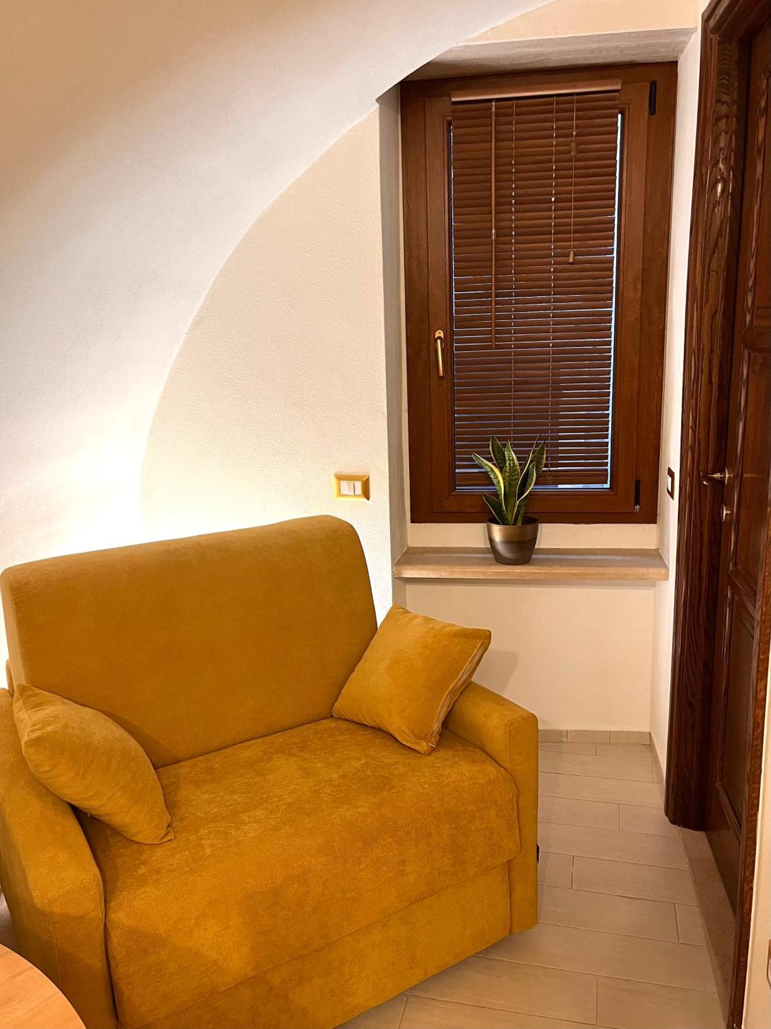 Ca' Pecina - Casa Vacanze Dolceacqua Bagian luar foto